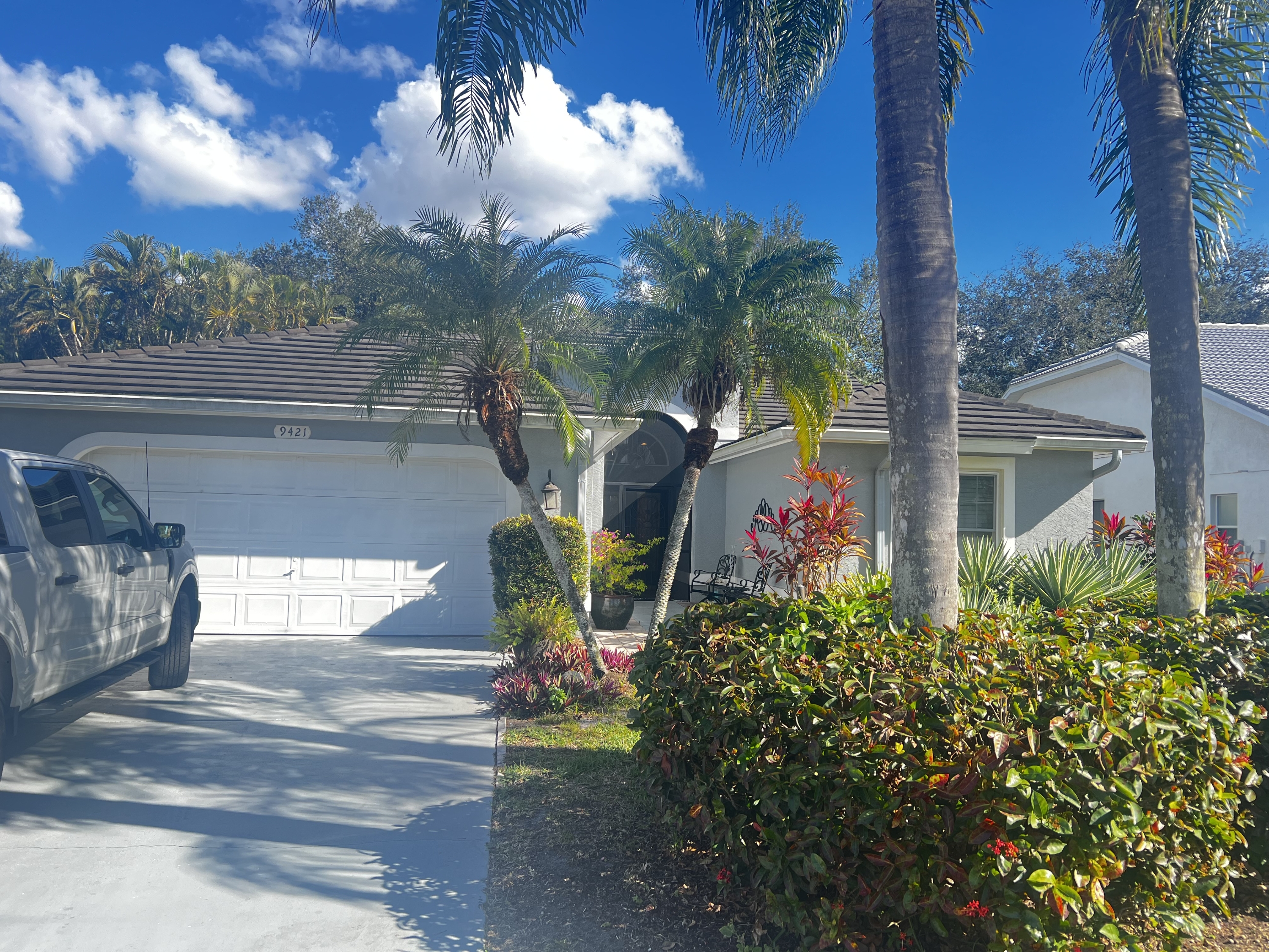 9421 Old Hickory Circle